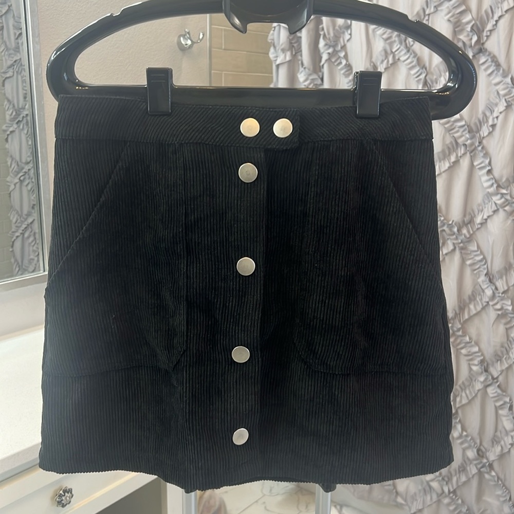 Sophisticated Everly Skirt